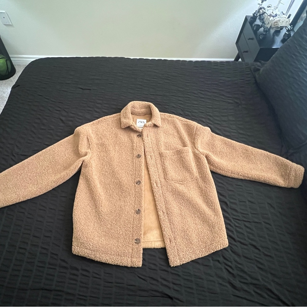 Zara Men’s Sherpa Jacket